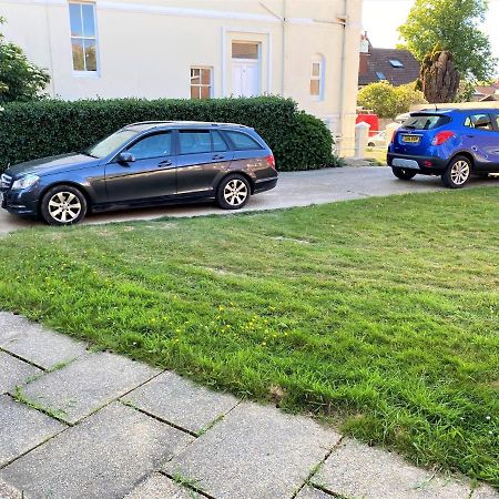 Luxury Suntrap In Private Complex St Leonards Apartment Hastings Exterior photo